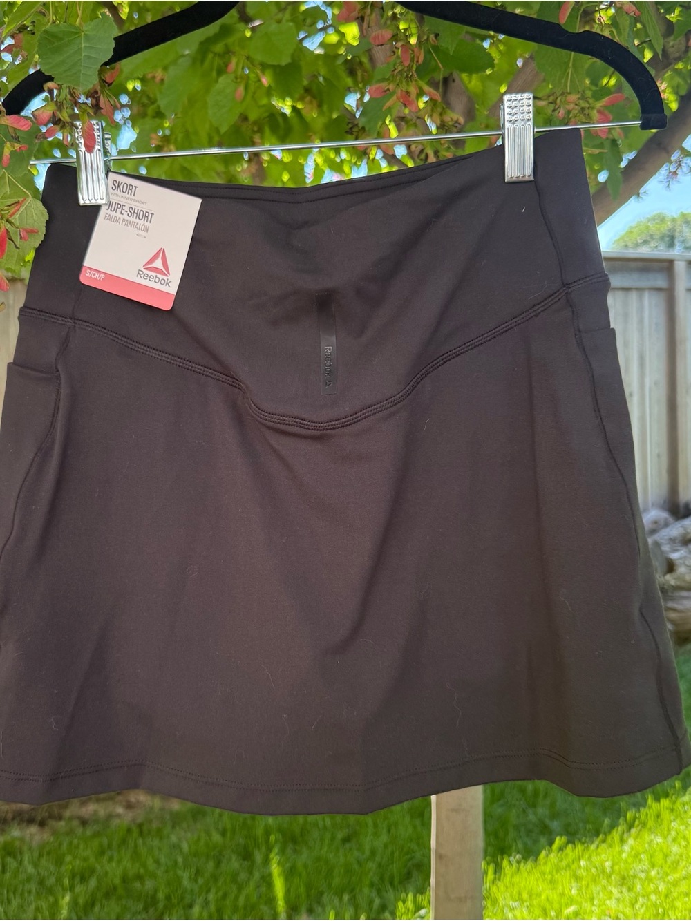 Reebok Black Athletic Skirt Skort with Built-In Shorts Size Small